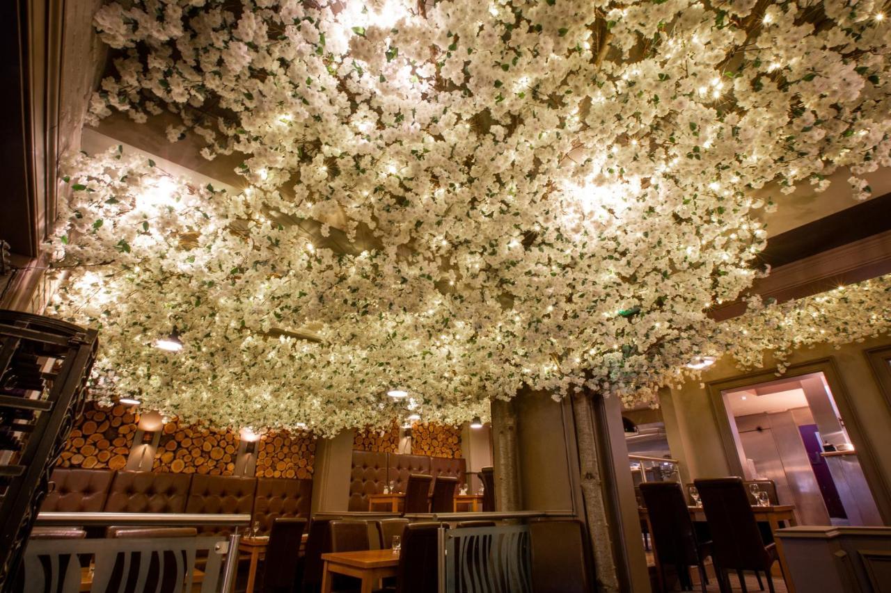 The Crown Hotel Bawtry-Донкастер Экстерьер фото