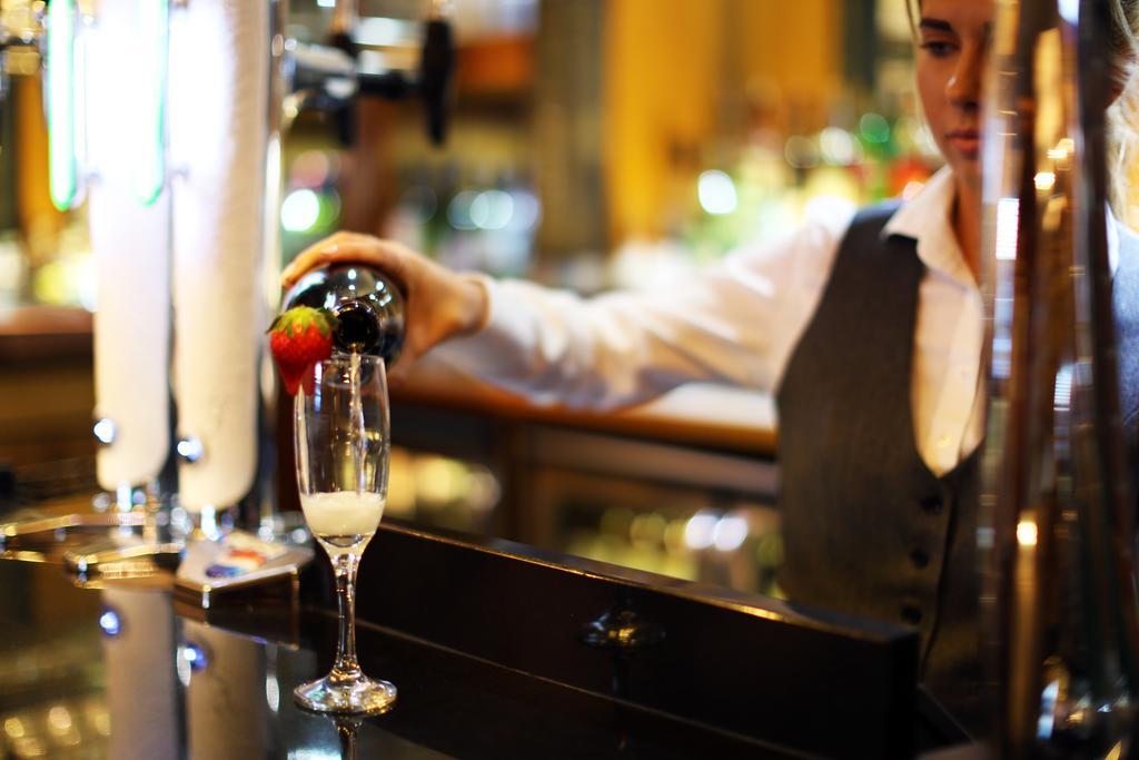 The Crown Hotel Bawtry-Донкастер Экстерьер фото